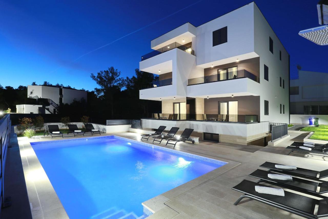 Villa Ankora 2 With Heated Pool Biograd Na Moru Exterior photo