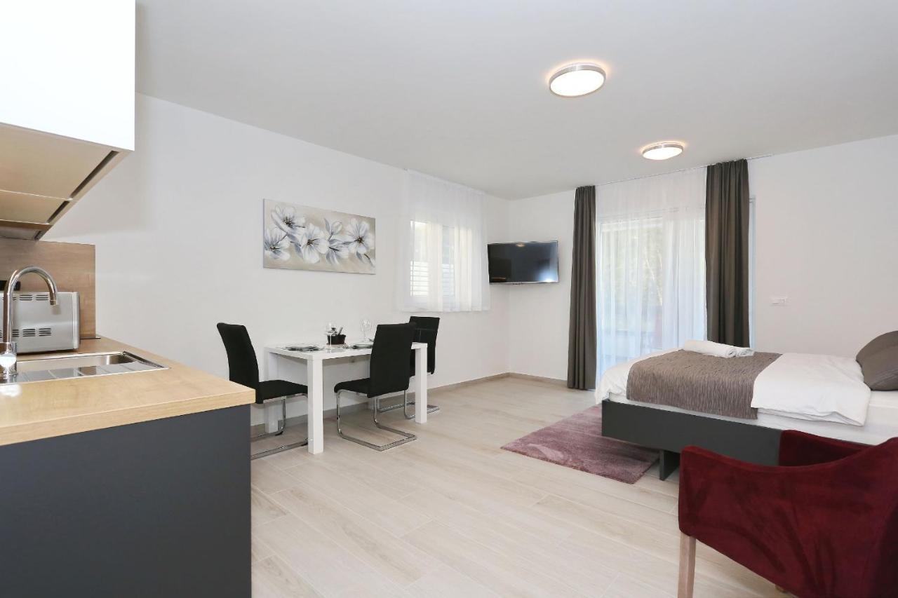 Villa Ankora 2 With Heated Pool Biograd Na Moru Exterior photo