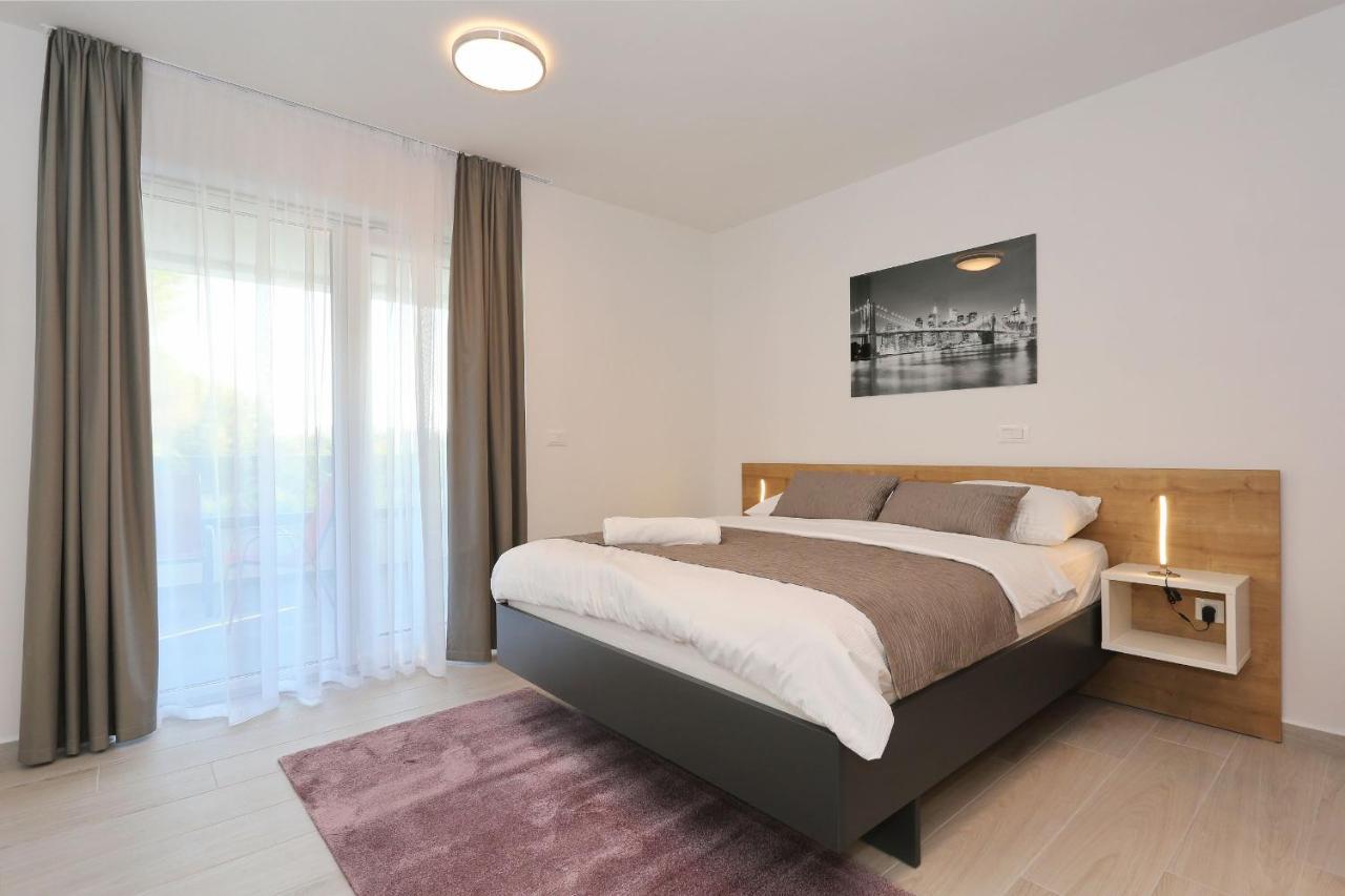 Villa Ankora 2 With Heated Pool Biograd Na Moru Exterior photo